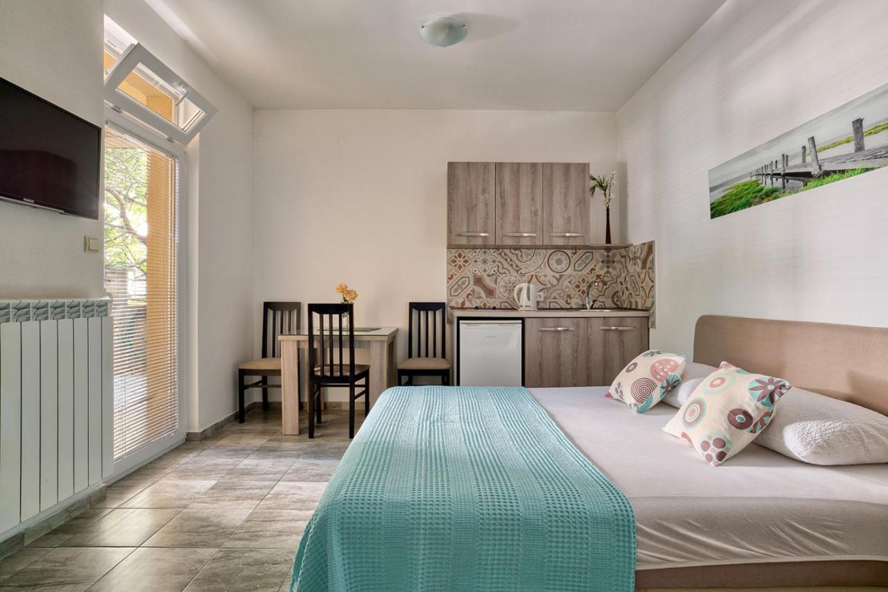 Apartmani Agape Petrovac المظهر الخارجي الصورة