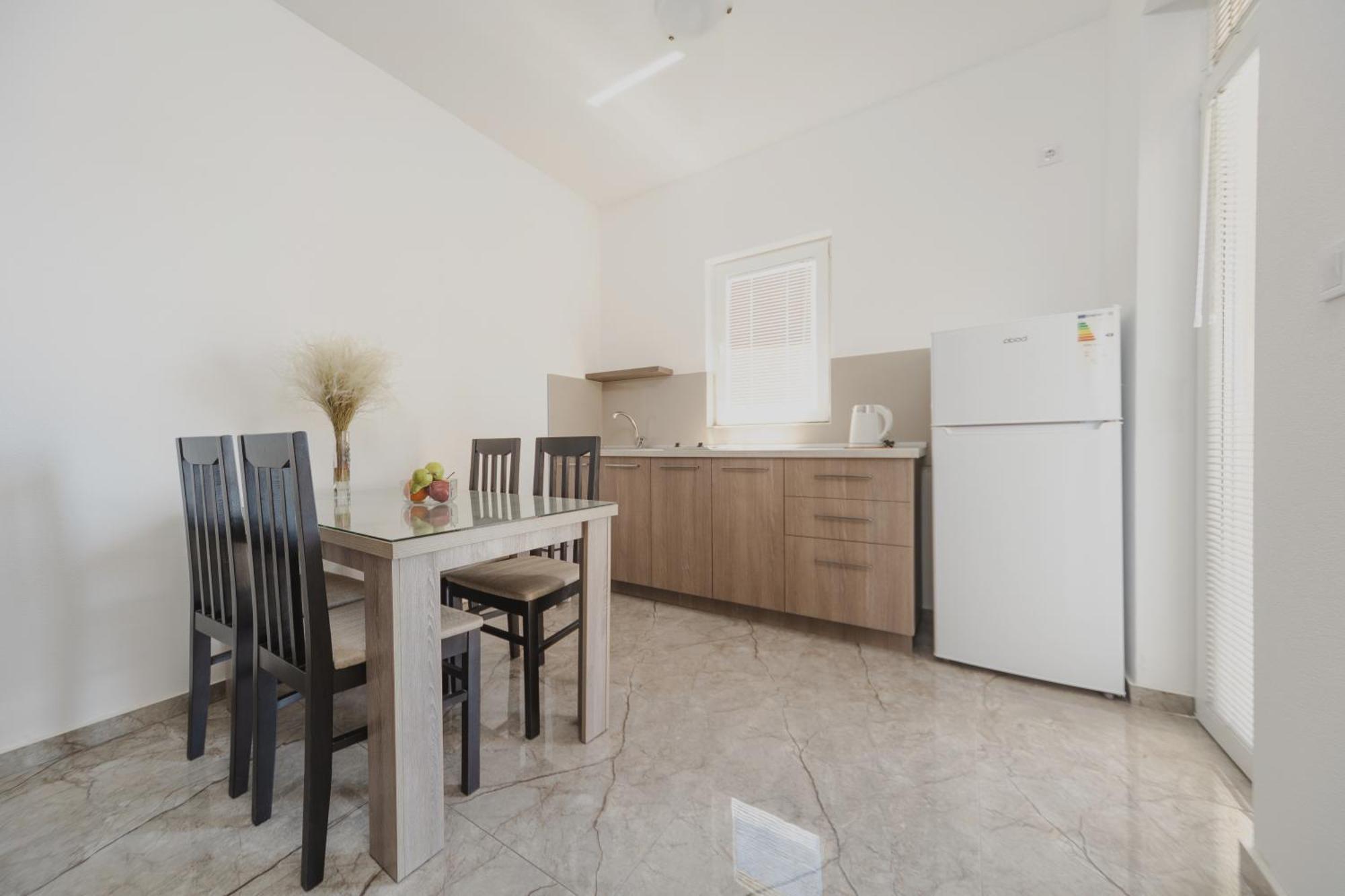 Apartmani Agape Petrovac المظهر الخارجي الصورة