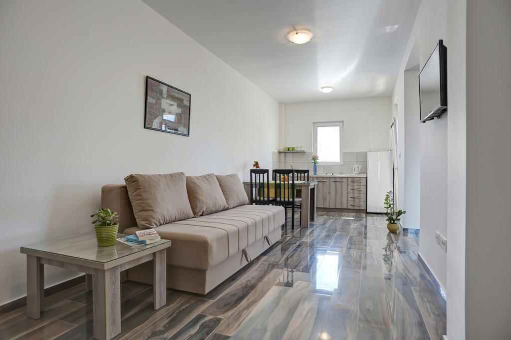 Apartmani Agape Petrovac المظهر الخارجي الصورة