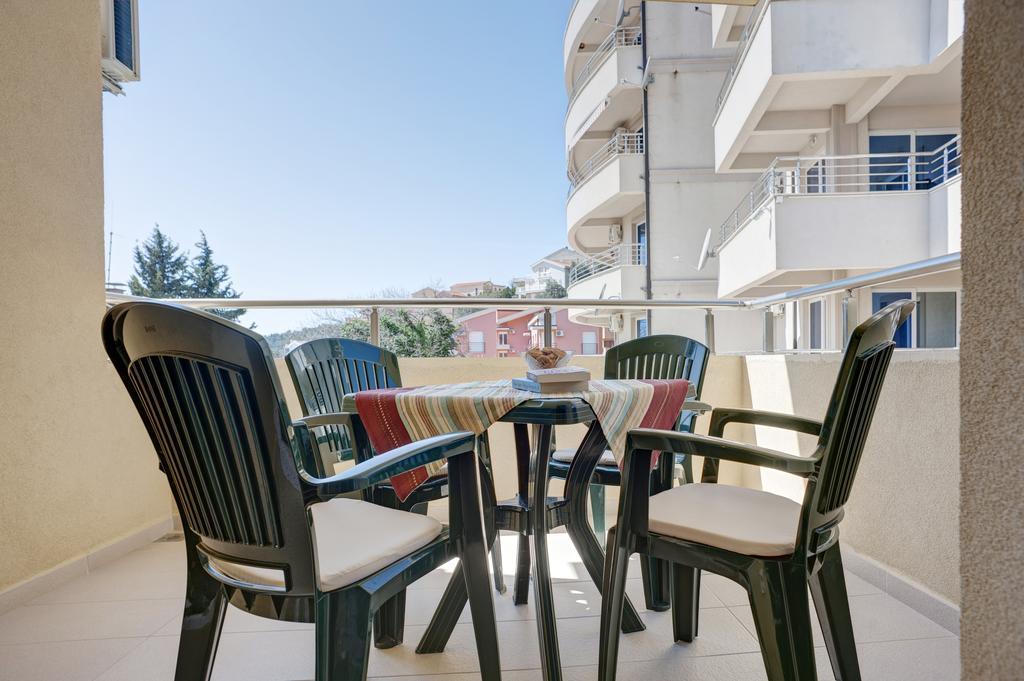 Apartmani Agape Petrovac المظهر الخارجي الصورة